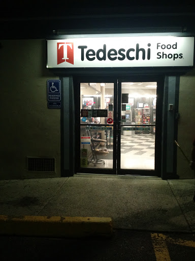 Convenience Store «Tedeschi Food Shops», reviews and photos, 4 College Ave, Somerville, MA 02144, USA