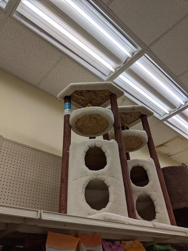 Pet Supply Store «Petco Animal Supplies», reviews and photos, 3464 Towne Blvd, Franklin, OH 45005, USA