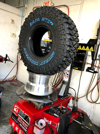 Tire Shop «L & R Tire Shop - Total Car Care», reviews and photos, 6923 W Hillsborough Ave, Tampa, FL 33634, USA