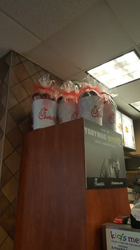 Fast Food Restaurant «Chick-fil-A», reviews and photos, 330 Franklin Rd, Brentwood, TN 37027, USA