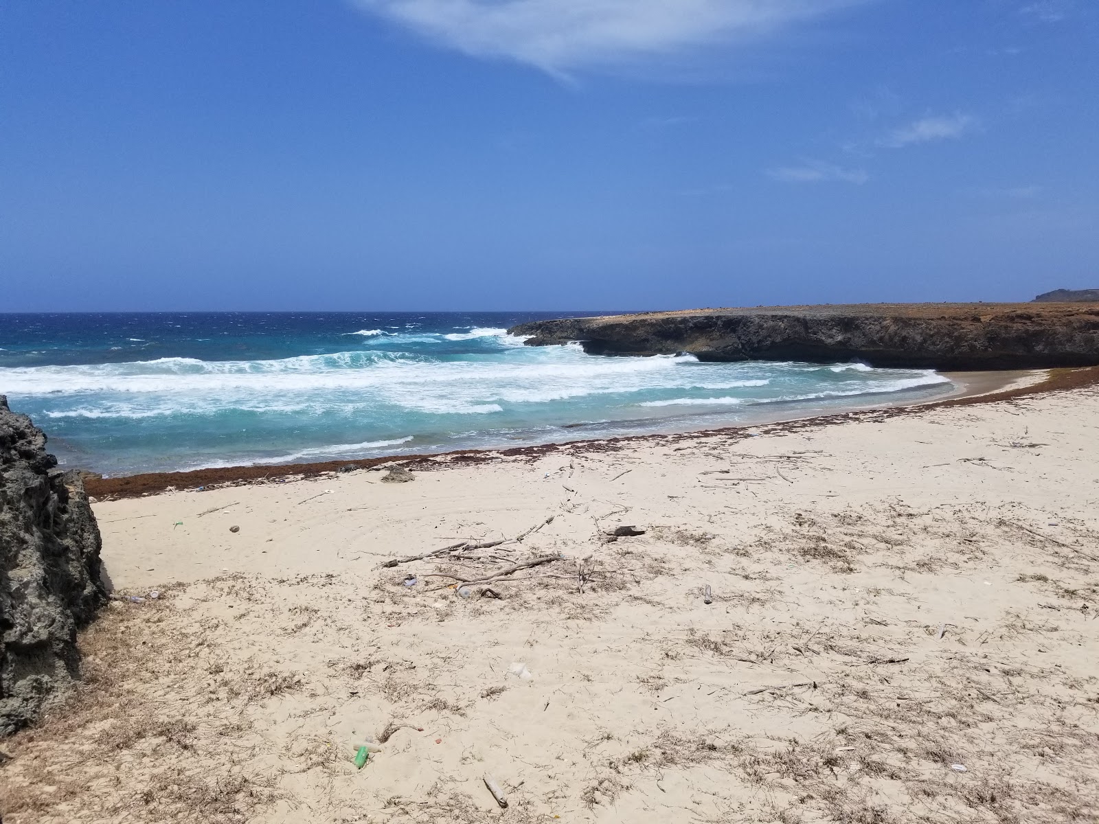 Foto de Daimari beach con arena beige superficie
