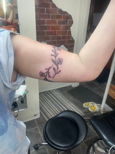 Explore mens travel tattoo ideas, creative tattoo ideas in Sioux City, available at Asawolf Viking Tattoo