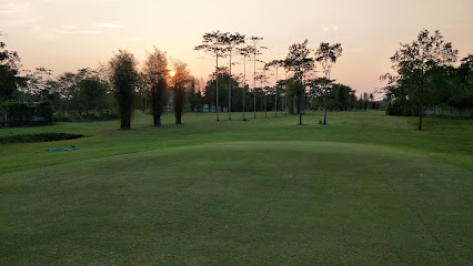 Golf Kwan สนามกอล์ฟขวัญ