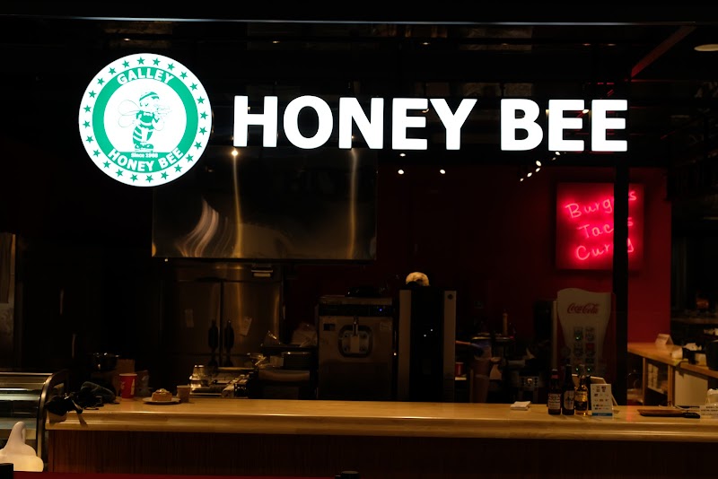 HoneyBee よこすかポートマーケット店