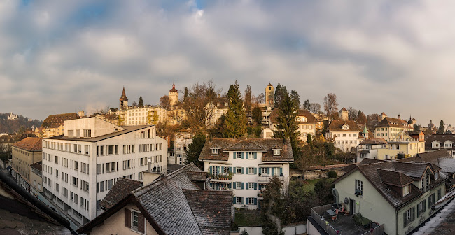 Om Shanti Yogaschule Luzern - Luzern