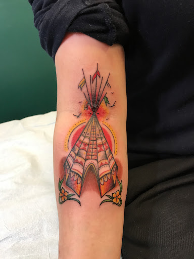 Explore bluebonnet tattoo ideas, creative tattoo ideas in Midvale, available at Aloha Tattoos - Award-Winning Utah Ink