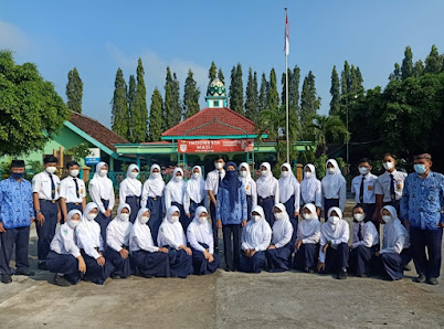 Komunitas - SMP Negeri 1 Kras, Kediri