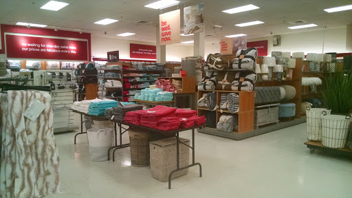 Department Store «T.J. Maxx», reviews and photos, 3 Merchants Row, Rutland, VT 05701, USA