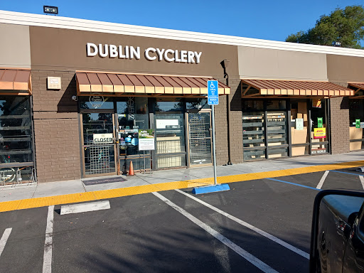 Bicycle Store «Dublin Cyclery», reviews and photos, 7001 Dublin Blvd, Dublin, CA 94568, USA