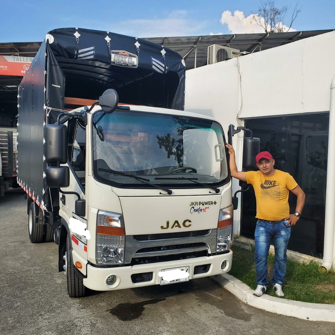 Camiones y camionetas JAC