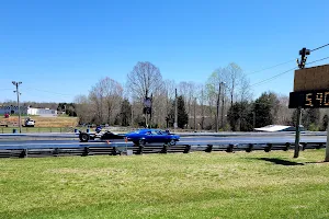 Mooresville Dragway image