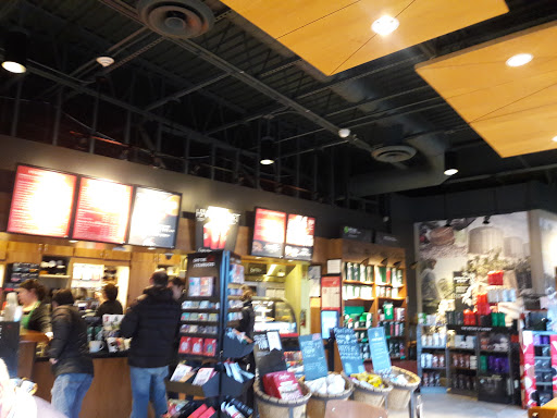 Coffee Shop «Starbucks», reviews and photos, 8250 Transit Rd, Williamsville, NY 14221, USA