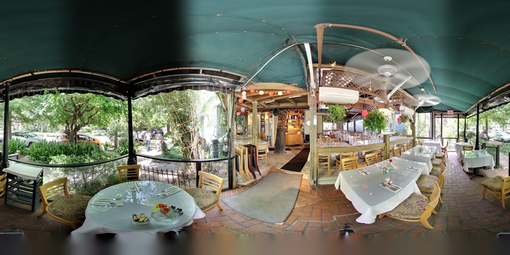 Cafe Degas 70119