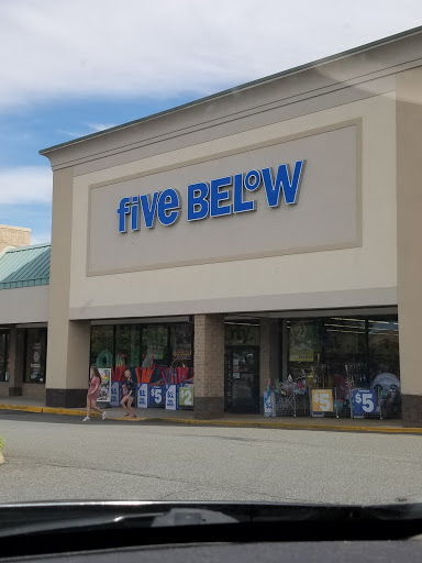 Variety Store «Five Below», reviews and photos, 1790 Rio Hill Center, Charlottesville, VA 22901, USA