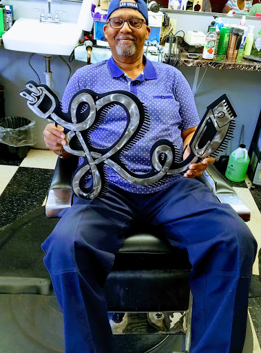 Barber Shop «R Barber Shop», reviews and photos, 19310 Grand River Ave, Detroit, MI 48223, USA