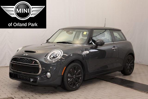 Car Dealer «MINI of Orland Park», reviews and photos, 11030 W 159th St, Orland Park, IL 60467, USA