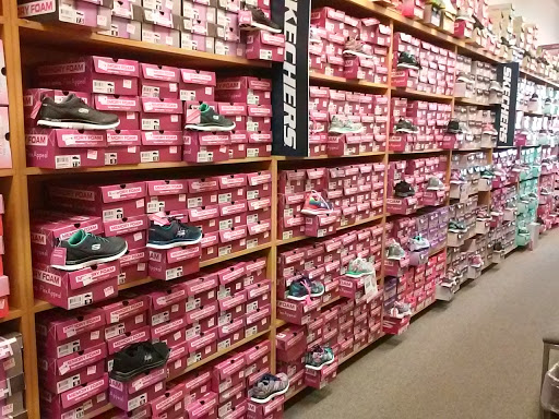 Shoe Store «Shoe Station», reviews and photos, 4601 Montgomery Hwy #500, Dothan, AL 36303, USA