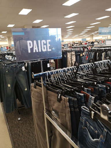 Department Store «Nordstrom Rack Stephanie Street Center», reviews and photos, 579 N Stephanie St, Henderson, NV 89014, USA