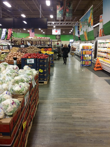 Grocery Store «Garden Fresh Market», reviews and photos, 770 S Buffalo Grove Rd, Buffalo Grove, IL 60089, USA