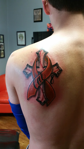 Tattoo Shop «Castle Rock Tattoo and Laser Removal Co.», reviews and photos, 518 Wilcox St, Castle Rock, CO 80104, USA