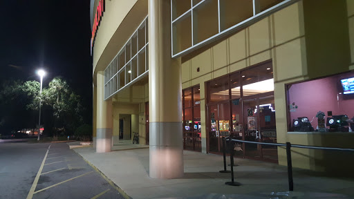 Movie Theater «Regal Cinemas Oakmont 8», reviews and photos, 4801 Cortez Rd W, Bradenton, FL 34210, USA