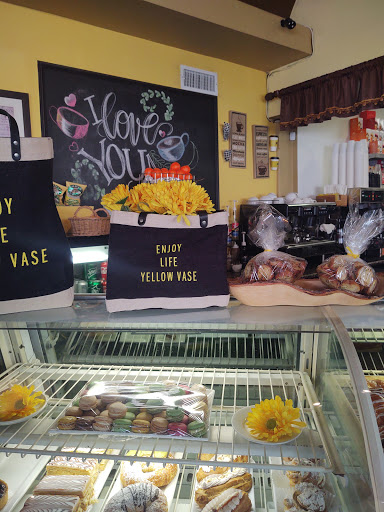 Bakery «Yellow Vase», reviews and photos, 1805 S Catalina Ave, Redondo Beach, CA 90277, USA