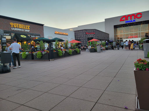 Shopping Mall «Oakbrook Center», reviews and photos, 100 Oakbrook Center, Oak Brook, IL 60523, USA