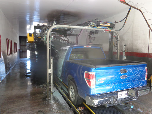Four Seasons Car Wash & Oil en Belle Chasse