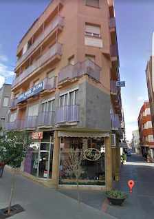 Clinica Dental Tena Zaragoza Carrer l'Estel, 38, 43870 Amposta, Tarragona, España