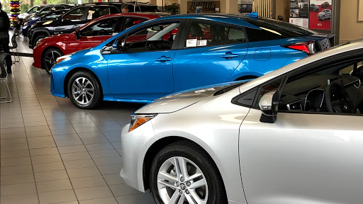 Toyota Dealer «Maplewood Toyota», reviews and photos, 2873 Maplewood Dr, Maplewood, MN 55109, USA