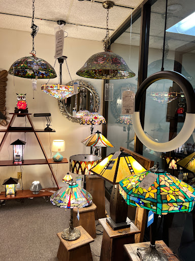 Lighting Store «Lyons Lighting Showroom», reviews and photos, 917 Webster St, Dayton, OH 45404, USA