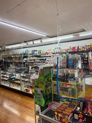 Tobacco Shop «Naga smoke shop», reviews and photos, 7540 N Dale Mabry Hwy, Tampa, FL 33614, USA
