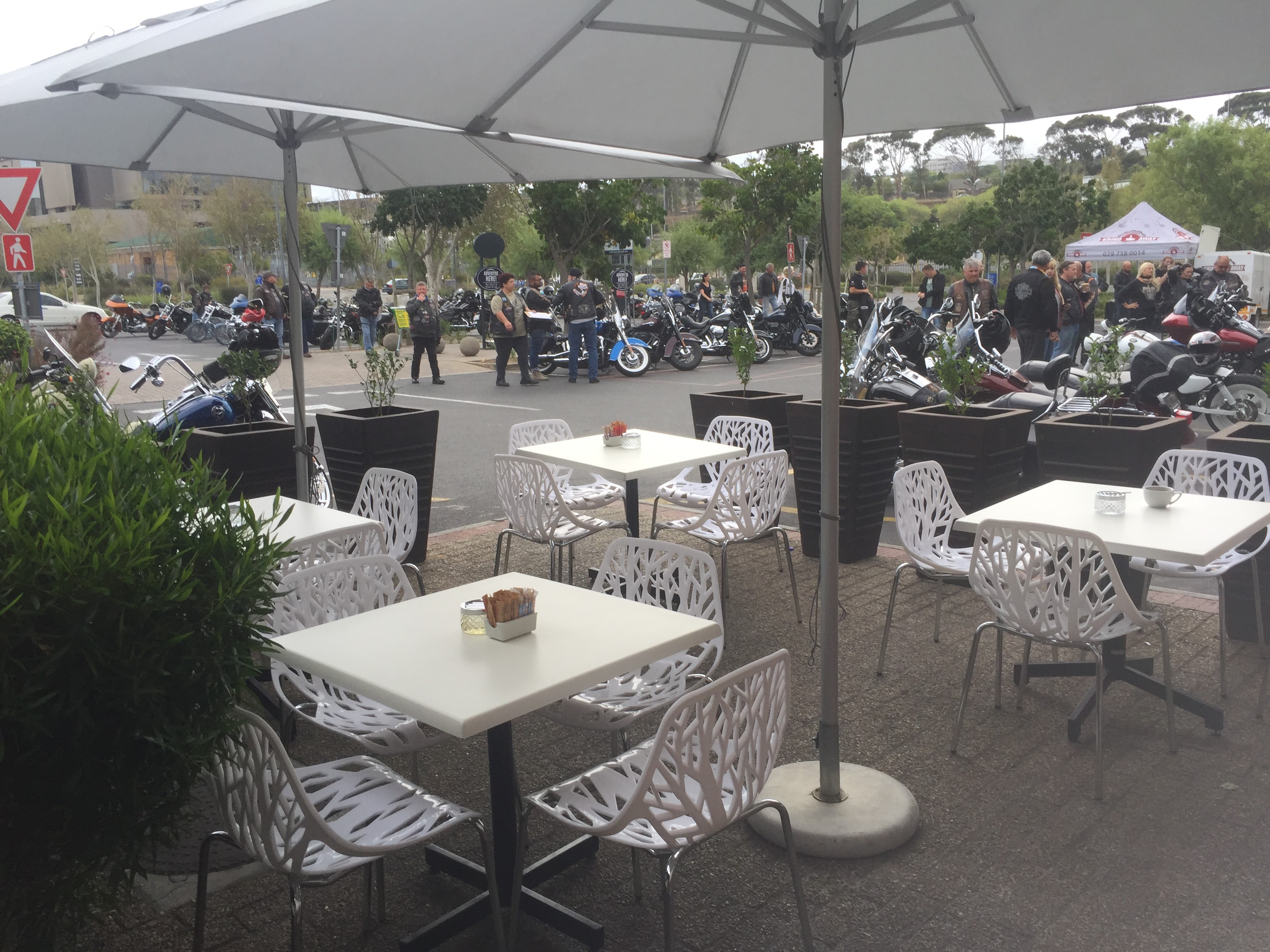 Willows Caffe G2, WillowBridge Centre, 39 Carl Cronje Dr, Bellville