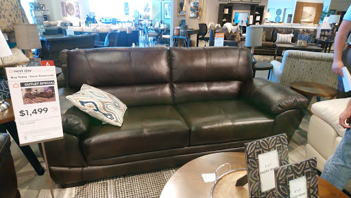 Furniture Store «Ashley HomeStore», reviews and photos, 1045 Crossroads Pkwy, Romeoville, IL 60446, USA