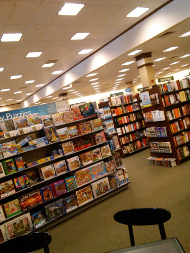 Book Store «Barnes & Noble», reviews and photos, 4801 Concord Pike, Wilmington, DE 19803, USA
