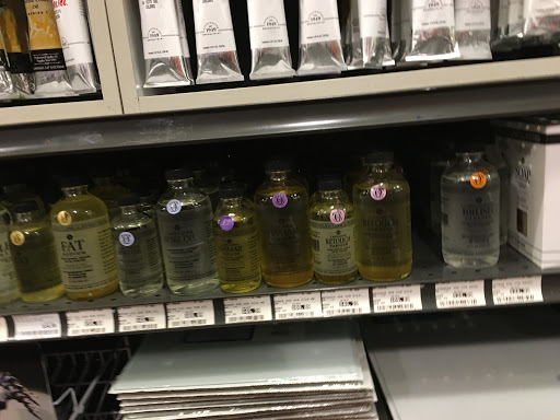 Art Supply Store «Blick Art Materials», reviews and photos, 1330 Chestnut St, Philadelphia, PA 19107, USA