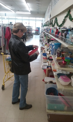 Thrift Store «Amvets», reviews and photos