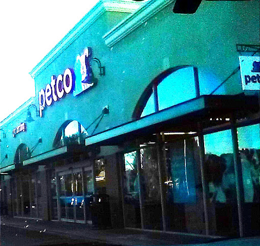 Petco Animal Supplies, 22 Peninsula Center, Rolling Hills Estates, CA 90274, USA, 
