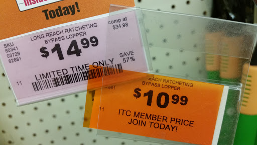 Hardware Store «Harbor Freight Tools», reviews and photos, 15800 SE McLoughlin Blvd, Milwaukie, OR 97267, USA