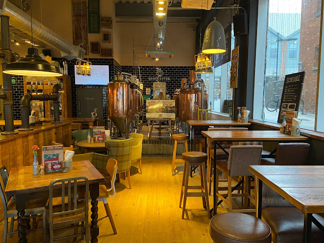 Comments and reviews of Brewhouse & Kitchen - Gloucester Quays