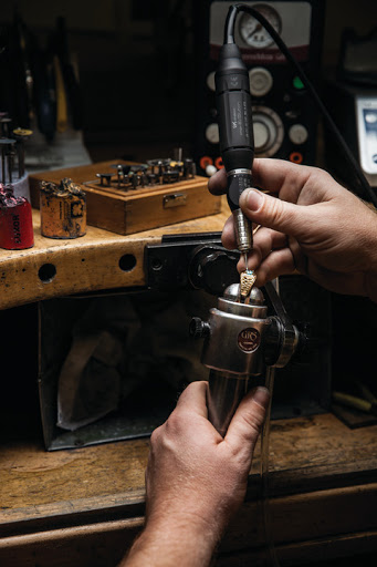 Jewelry Designer «Fort Thomas Jewelers», reviews and photos, 2780 Alexandria Way, Highland Heights, KY 41076, USA