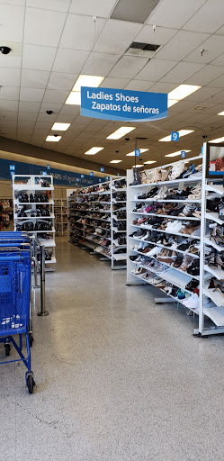 Clothing Store «Ross Dress for Less», reviews and photos, 5635 Woodruff Ave, Lakewood, CA 90713, USA