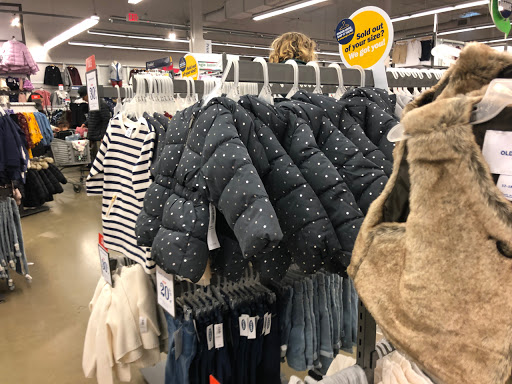 Clothing Store «Old Navy», reviews and photos, 45215 Worth Ave, California, MD 20619, USA