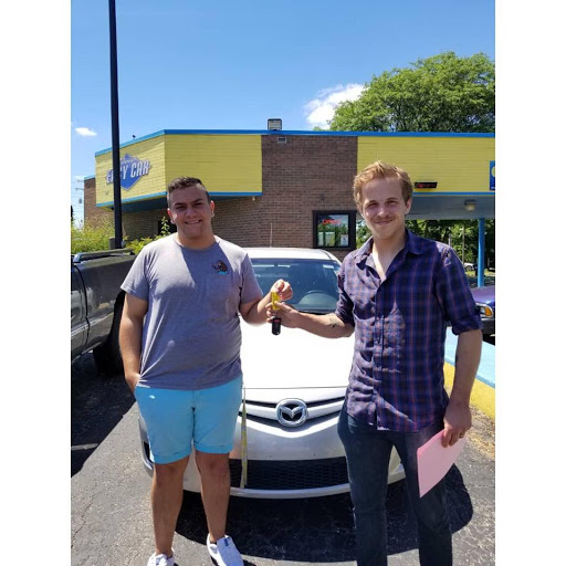 Used Car Dealer «Kalamazoo Easy Car», reviews and photos, 927 East Cork Street, Kalamazoo, MI 49001, USA