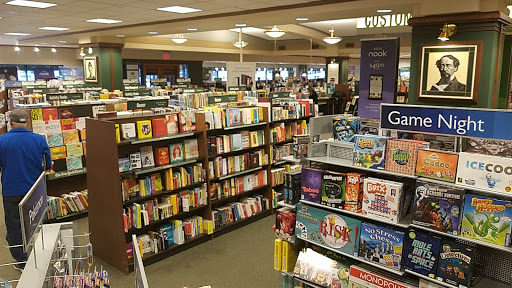 Book Store «Barnes & Noble», reviews and photos, 1201 42nd St S, Fargo, ND 58103, USA