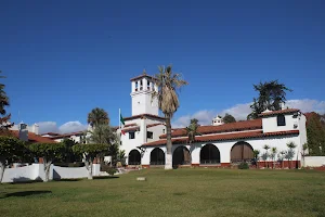 Centro Social, Cívico y Cultural, Riviera de Ensenada image