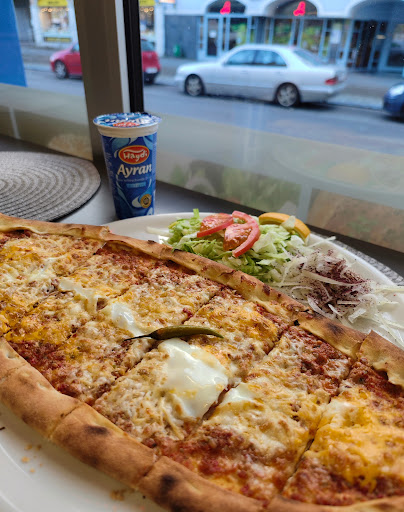 Meda Pizza Burger en Linz