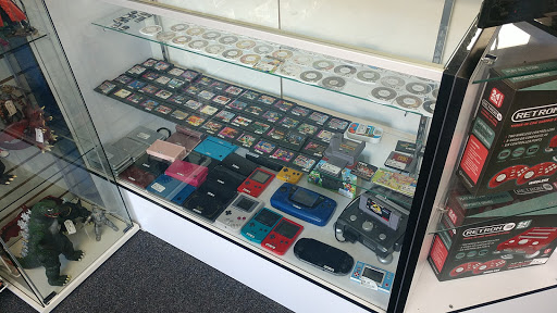 Video Game Store «Retro Games Plus», reviews and photos, 2453 Berlin Turnpike, Newington, CT 06111, USA