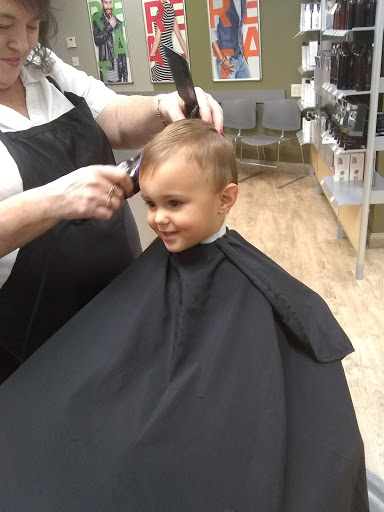 Hair Salon «Great Clips», reviews and photos, 8415 Davis Blvd Ste 300, North Richland Hills, TX 76182, USA