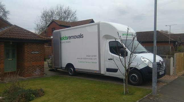 Comments and reviews of Arnolds Removals